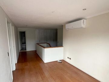 Vendemos amplio departamento dúplex en Condominio las Encinas