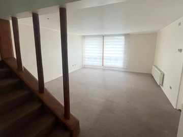 Vendemos amplio departamento dúplex en Condominio las Encinas