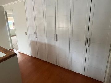 Vendemos amplio departamento dúplex en Condominio las Encinas