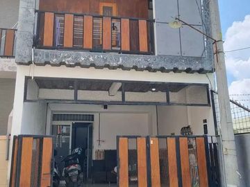Rumah Kost 6 Kamar Luas 66 di Griya Shanta Sukarno Hatta Suhat kota Malang _ 125E