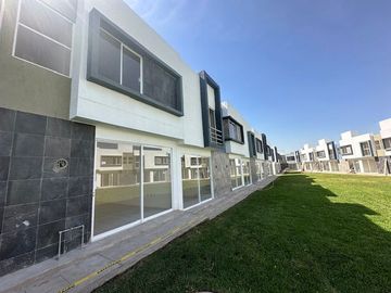 VENTA DE CASA CON ALBERCA EN CUERNAVACA