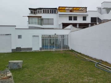 Casa en venta en Brisas de Villa  ¡Vista al mar!