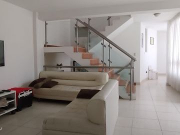 Casa en venta en Brisas de Villa  ¡Vista al mar!