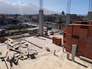 Excelente Oportunidad De Inversión Proyecto Para Hotel En Cerro Colorado
