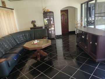 Villa near Laem Mae Phim Beach !!! House for sale 1Storey Villa 1 rai 34 sqwa by the sea , Laem Mae Phim Rayong