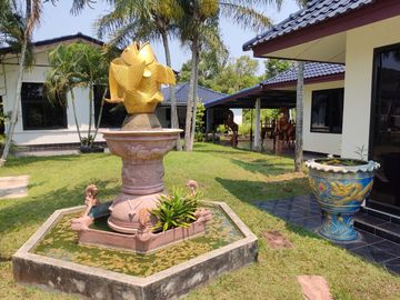 Villa near Laem Mae Phim Beach !!! House for sale 1Storey Villa 1 rai 34 sqwa by the sea , Laem Mae Phim Rayong
