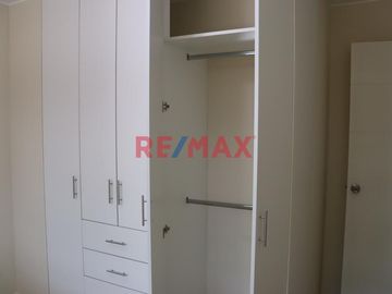 Se Alquila Departamento Con Cochera Primer Piso