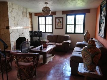 Casa en Venta a 45 minutos de Santa Fe, $4,380,000 LIBRE DE GRAVAMEN 200 METROS DE JARDIN