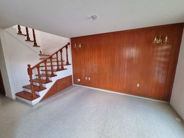Casa en Venta en Fraccionamiento El Carruaje, Haciendas Hidalgo, Pachuca.