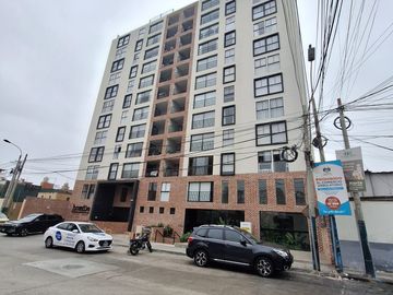 DEPARTAMENTO DE ESTRENO EN PUEBLO LIBRE - LIMITE CON MAGDALENA