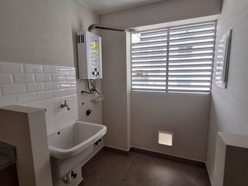 DEPARTAMENTO DE ESTRENO EN PUEBLO LIBRE - LIMITE CON MAGDALENA