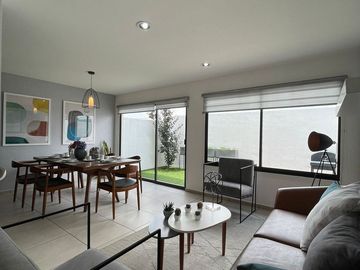CASA EN VENTA TOLUCA CERCA DEL PARQUE TOLUCA 2000 Y DEL AEROPUERTO INTERNACIONAL