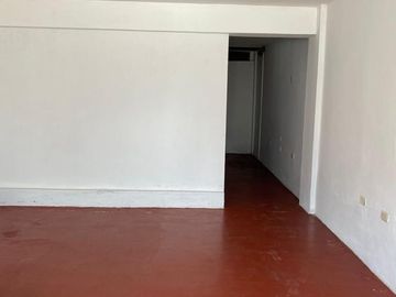 VENDO CASA DE 3 PISOS JIRON AGUA MARINA MZ I LOTE 33 SAN JUAN DE LURIGANCHO