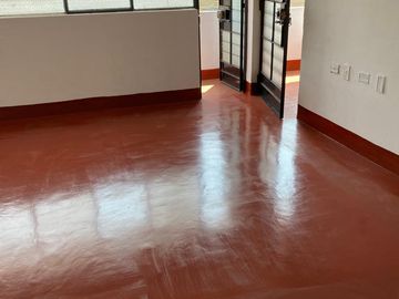 VENDO CASA DE 3 PISOS JIRON AGUA MARINA MZ I LOTE 33 SAN JUAN DE LURIGANCHO