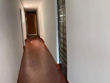 VENDO CASA DE 3 PISOS JIRON AGUA MARINA MZ I LOTE 33 SAN JUAN DE LURIGANCHO