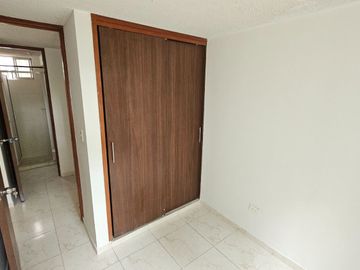 SE VENDE APARTAMENTO EN GIRON