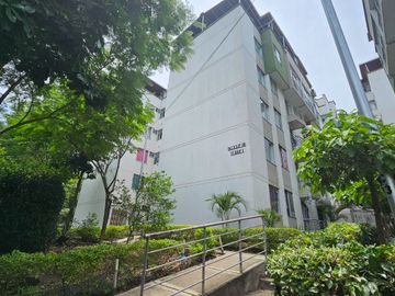SE VENDE APARTAMENTO EN GIRON