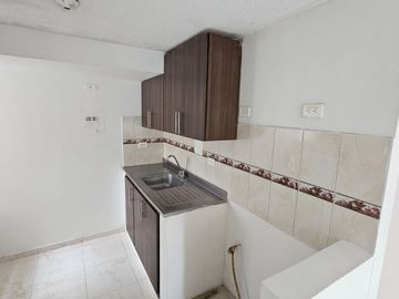 SE VENDE APARTAMENTO EN GIRON