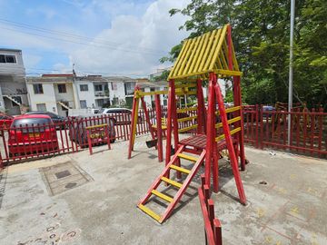 SE VENDE APARTAMENTO EN GIRON