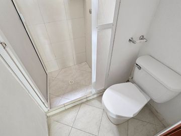 SE VENDE APARTAMENTO EN GIRON