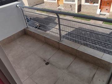 Hermosa Casa 4 dormitorios en La Armenia