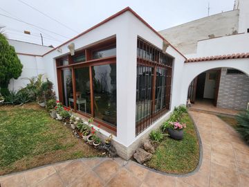 Casa En Venta En Surco Cerca A La Upc Ideal Para Constructoras