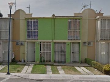 CASA DE RECUPERACION BANCARIA EN VENTA UBICADA EN SAGITARIO 4, GALAXIA CUAUTITLAN, CUAUTITLAN IZCALLI, ESTADO DE MEXICO, C.P. 54840.