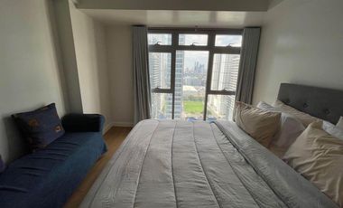 Park Triangle Perfection! For Rent: 1 Bedroom Condominium, with Balcony. Fully Furnished, Brand New Appliances. Strategic Location near ISM, Brent, Bo