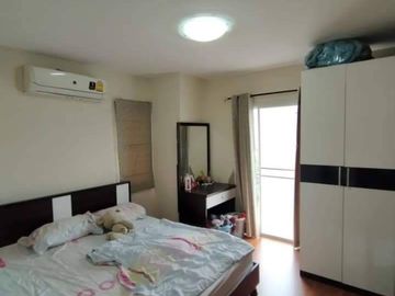 🏡 #Quick sale!! #Twin house, single house style Just connect the roof of the parking lot. #Natawadi Village, Bowina Town 🏡
