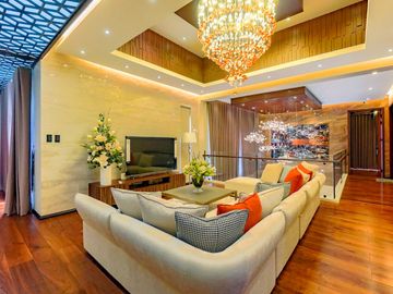 Modern, Luxurious, Brand New 6-Bedroom House For Sale at Multinational Village, Paranaque