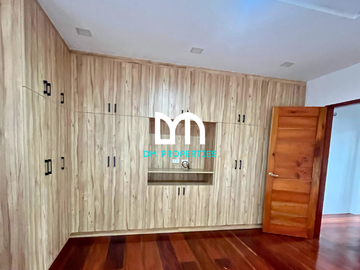 For Sale: 4-Storey Compound Type Townhouse at Brgy. Pinyahan, Quezon City