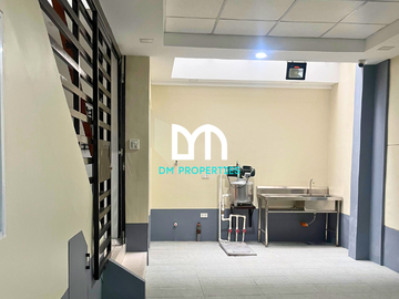 For Sale: 4-Storey Compound Type Townhouse at Brgy. Pinyahan, Quezon City