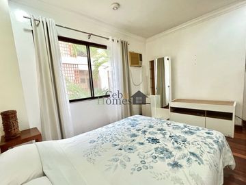Three Bedrooms Beach Condo Unit in Coral Point