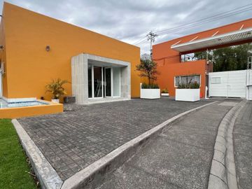 CASA EN VENTA EN XOCHIMILCO, EL MIRADOR, A 5 MINUTOS DE PERIFÉRICO