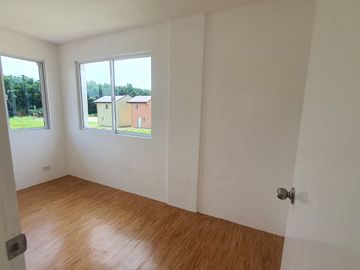 1.1 Million Discount & 5% Downpayment payable in 4 Months! Corner Lot Single Detached House Unit @ Camella Malvar Near The Outlet Lima