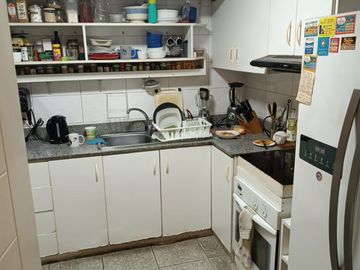 MODERNO DEPARTAMENTO DE DOS DORMITORIOS CON VISTA EXTERIOR EN VENTA
