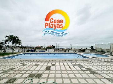 Departamento Frente Al Mar de Venta en Playas Villamil, Zona Central