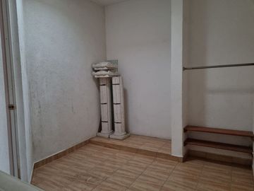 Bonita Casa Climatizada en Laguna Real