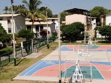 VENDO DEPARTAMENTO DUPLEX AL COSTADO  DE LA URB. 4 DE ENERO - PIURA