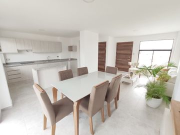 VENDO HERMOSAS CASAS DENTRO DE UNOS DE LOS MEJORES PROYECTOS INMOBILIARIOS DE PORTOVIEJO