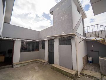 LA MENA 2 CASA DE VENTA