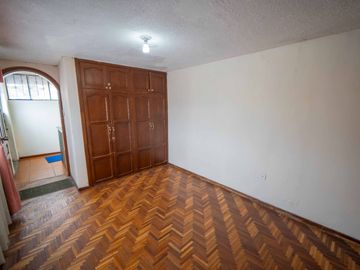 LA MENA 2 CASA DE VENTA