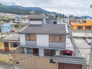 LA MENA 2 CASA DE VENTA