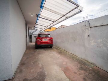 LA MENA 2 CASA DE VENTA