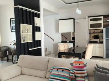 Termurah Rumah Royal Residence Winchester Furnish Depan Taman Paling Murah Surabaya
