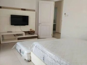 Termurah Rumah Royal Residence Winchester Furnish Depan Taman Paling Murah Surabaya