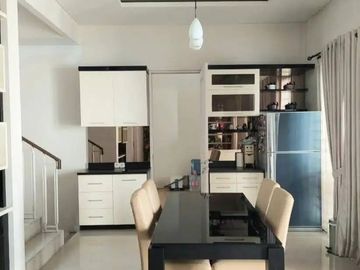 Termurah Rumah Royal Residence Winchester Furnish Depan Taman Paling Murah Surabaya