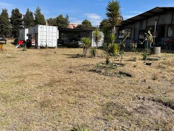 SE VENDE EN CALDERON AV PRINCIPAL 35.000 M2, CON MANATIAL DE AGUA
