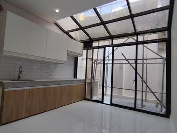 For sale 2 Storey Brand New Townhouse in Visayas Avenue Quezon City PH2808