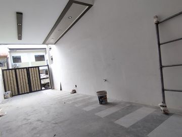 For sale 2 Storey Brand New Townhouse in Visayas Avenue Quezon City PH2808